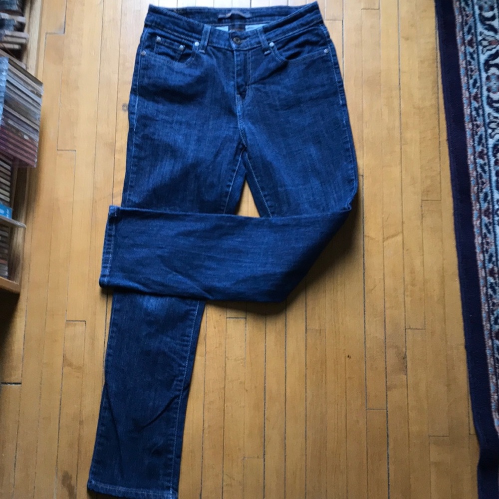 Levi’s mid rise skinny jeans